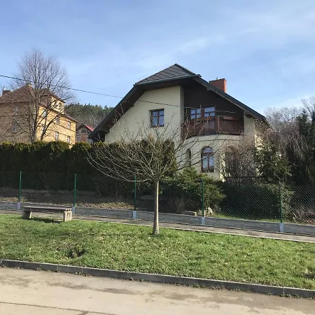 Villa Dum U Koupaliste